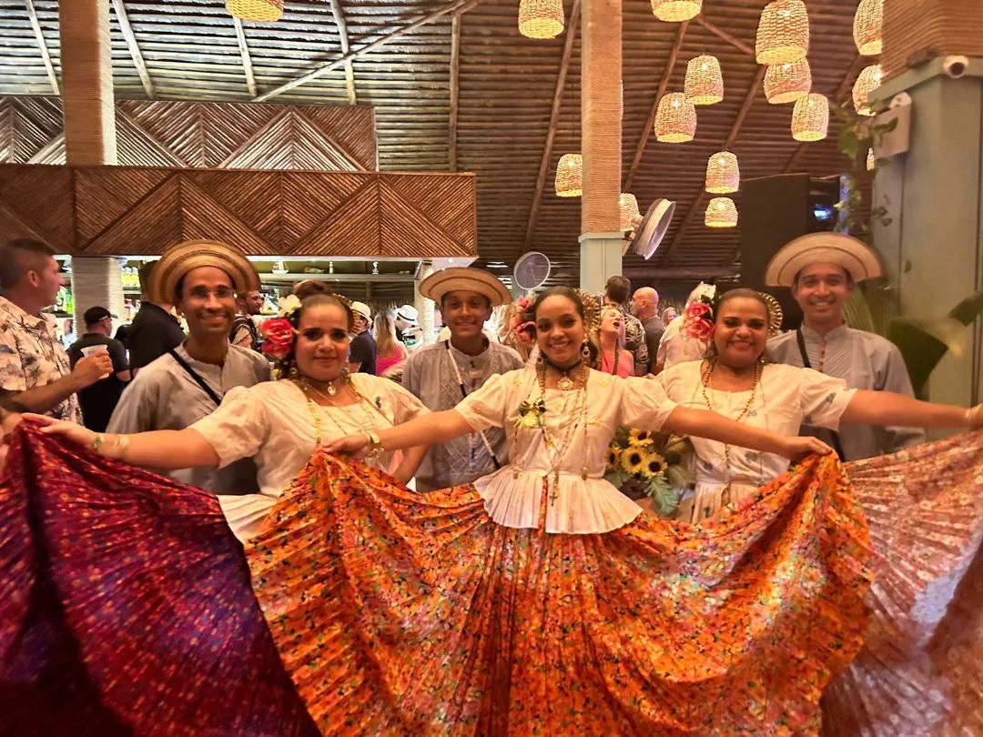 Grupo de Proyección Folklórica.  Kenneth Núñez