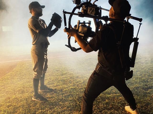 Escena Comercial para TV ( Director de Fotografía ). 